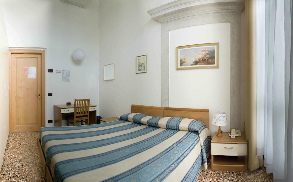 Casa Sant'Andrea Bed & Breakfast Veneţia Exterior foto